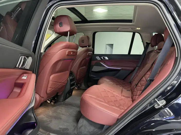 BMW X5 2023 Model xDrive30Li M Sports Set – фото 9