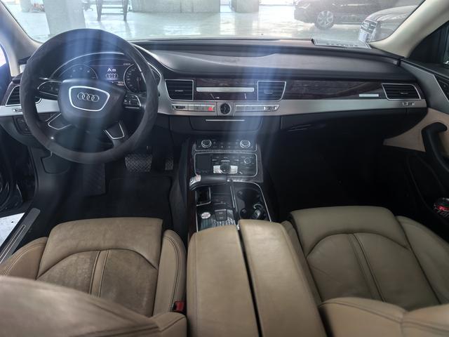 Audi A8 2011 A8L 3.0 TFSI quattro Comfort 213 kW – фото 9