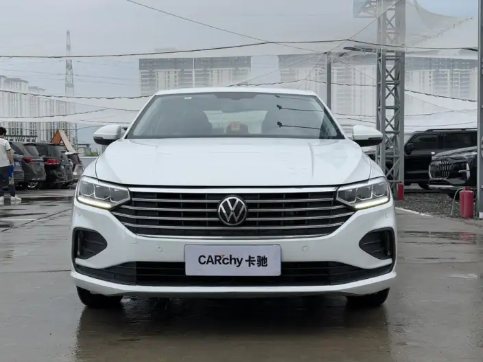Volkswagen Lavida 2024 Model 1.5L Automatic Deyi Edition – фото 2