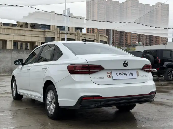 Volkswagen Lavida 2024 Model 1.5L Automatic Deyi Edition – фото 4