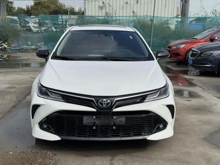 Toyota Corolla 2021 Model 1.5L CVT GR SPORT Sports Edition – фото 2