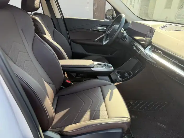 BMW X1 2023 Model sDrive25Li X Design Set – фото 10