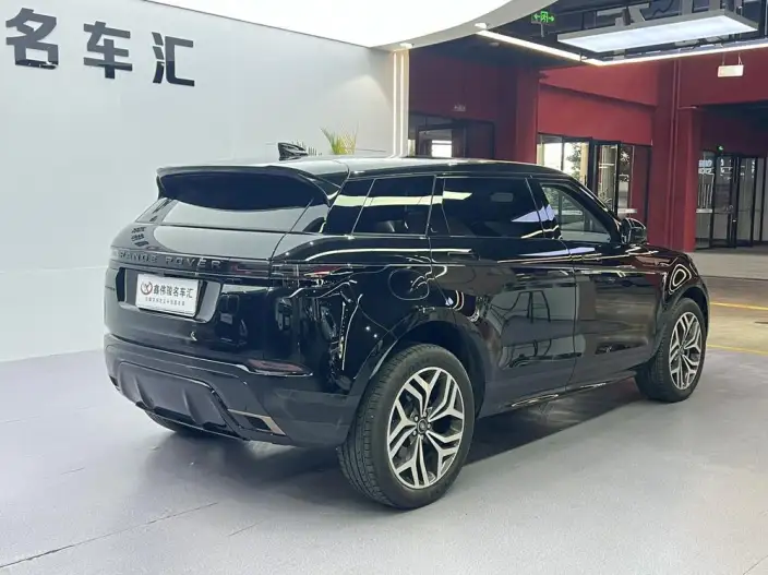 Range Rover Evoque 2026 Model Range Rover Evoque L 2.0T SE – фото 10
