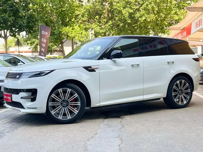 Range Rover Sport 2025 Model 400PS DYNAMIC SE – фото 1