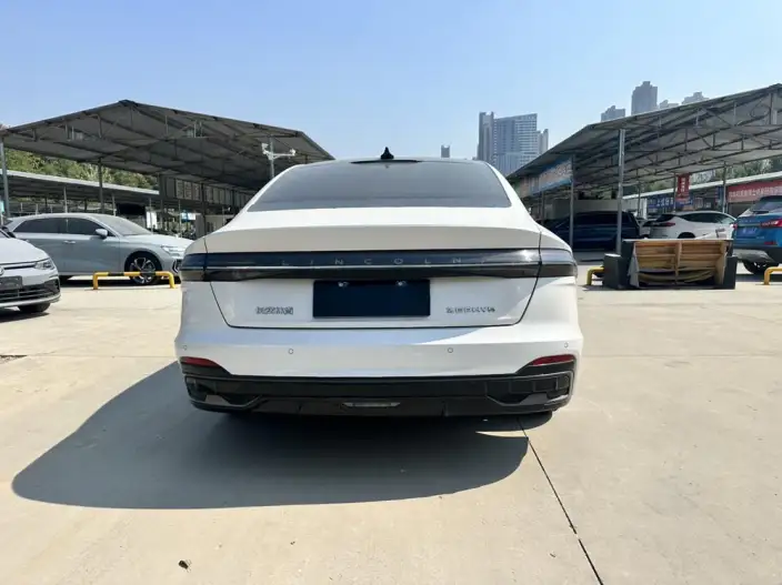 Lincoln Z 2022 Model i Cool Exclusive Edition – фото 5