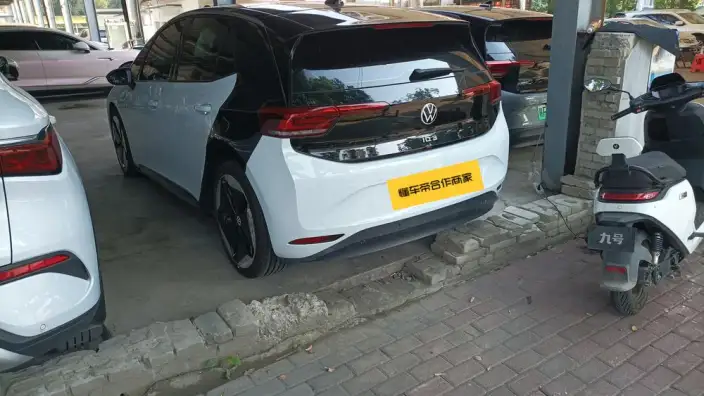 Volkswagen ID.3 2023 Model Pure Smart Edition – фото 4