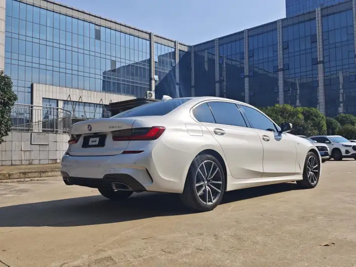 BMW 3 Series 2022 Model 320Li M Sports Set – фото 6