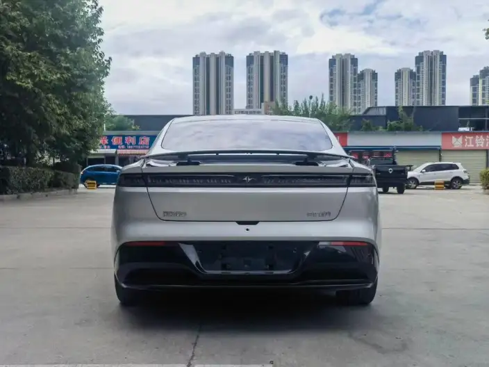eπ 007 2025 Model EV 565 4WD Max Pilot Edition – фото 5