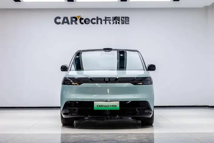 ZEEKR MIX 2025 Model 76kWh Smart Driving Edition – фото 2
