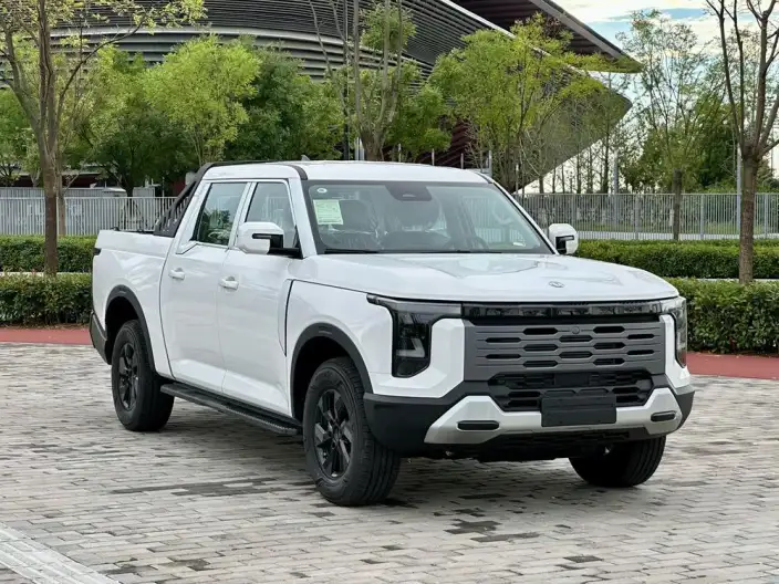 Nissan Z9 2026 Model 2.3T Automatic Diesel 4WD Comfort Edition Long box – фото 3