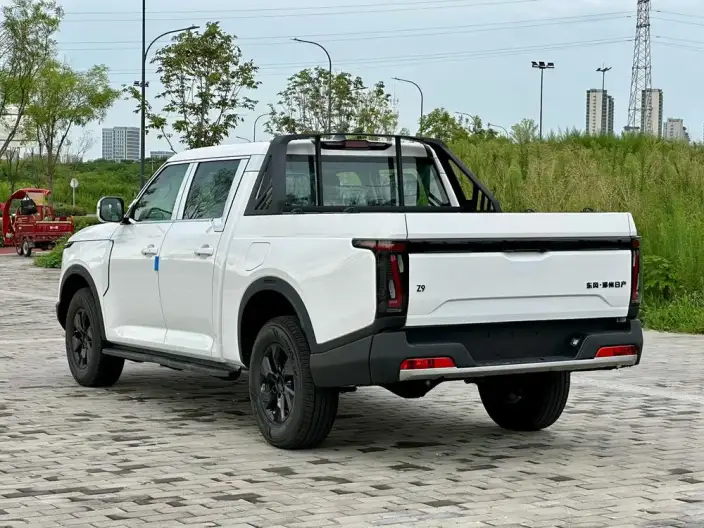 Nissan Z9 2026 Model 2.3T Automatic Diesel 4WD Comfort Edition Long box – фото 4