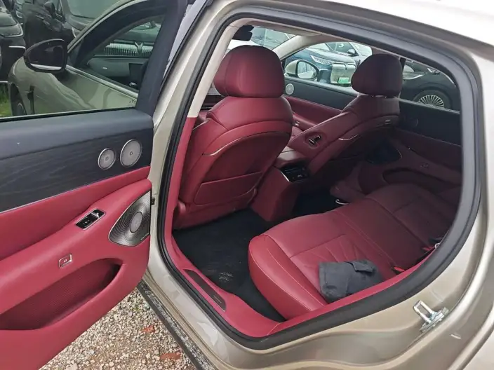 Voyah Pursuit L 2026 Model 4WD Ultra – фото 8
