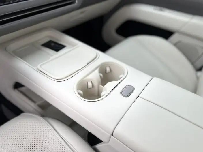 Li Auto i6 2025 Model 2WD Standard Edition – фото 9