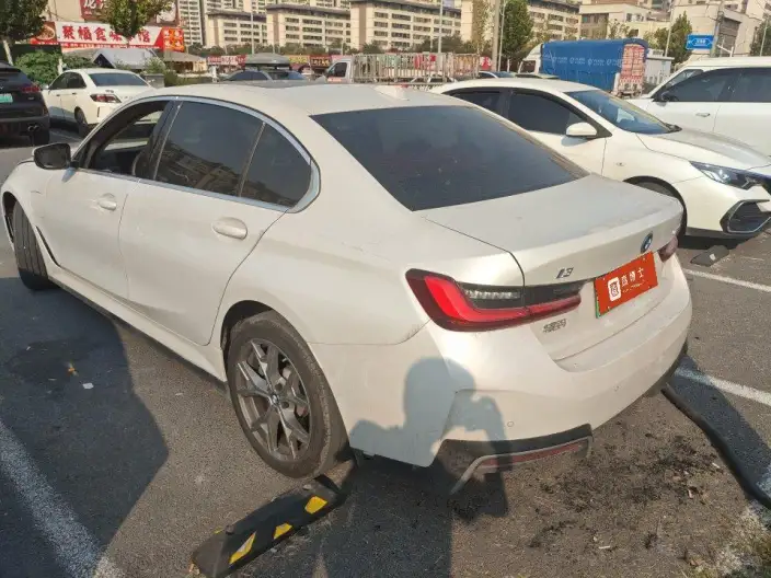 BMW i3 2025 Model eDrive35L – фото 4