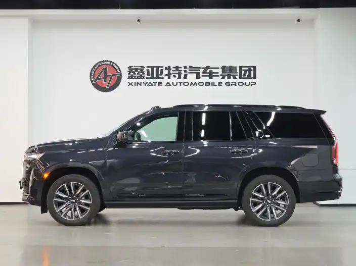 Escalade 2023 Model 6.2L Automatic 4WD 7 seat Parallel Imported