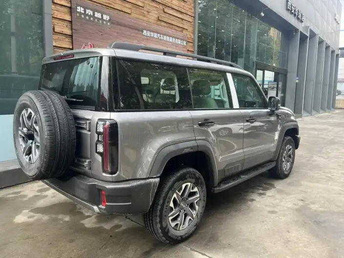 BAIC BJ40 2026 Model 2.0T Automatic Petrol Standard Edition – фото 5