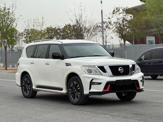 Nissan Patrol 2017 модификация 4.0L автоматическое Qian Drive 7 seat параллельный импорт Imported – фото 3