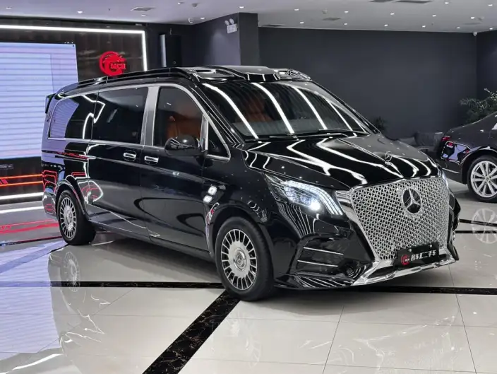 Viano 2023 Model 2.0T Business Edition 7 seat – фото 3