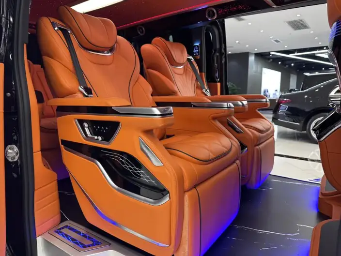 Viano 2023 Model 2.0T Business Edition 7 seat – фото 6