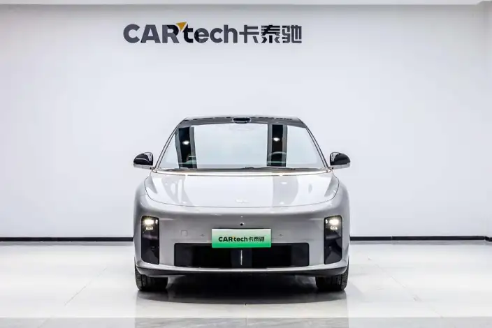 Li Auto i6 2025 Model 4WD Standard Edition – фото 2