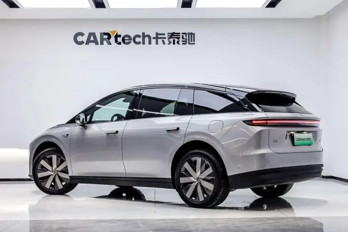 Li Auto i6 2025 Model 4WD Standard Edition – фото 4