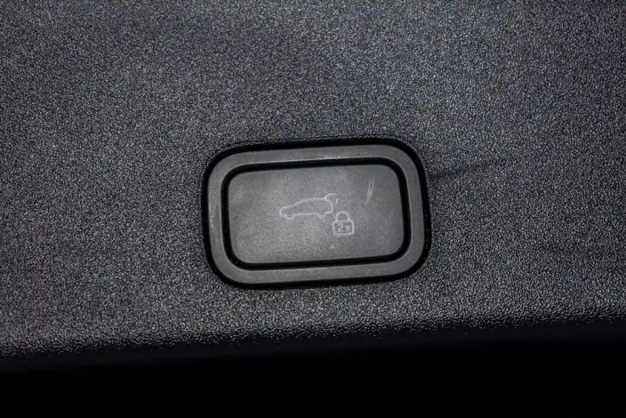 Li Auto i6 2025 Model 4WD Standard Edition – фото 10