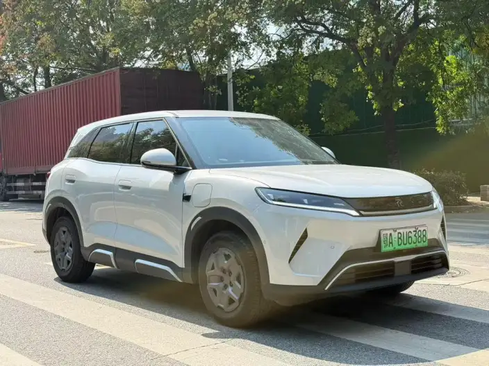 Yuan UP 2025 Model Smart Driving Edition 401KM Vitality Edition – фото 3