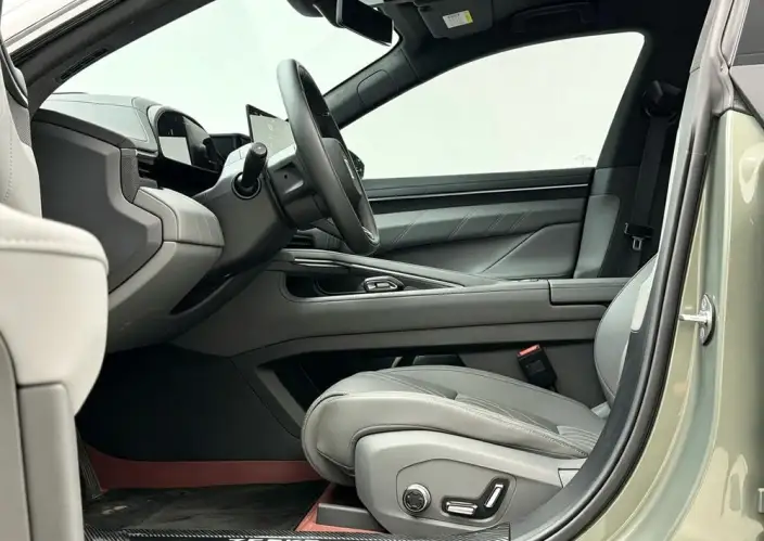 ZEEKR 001 2025 Model WE Edition 95kWh 4WD – фото 9