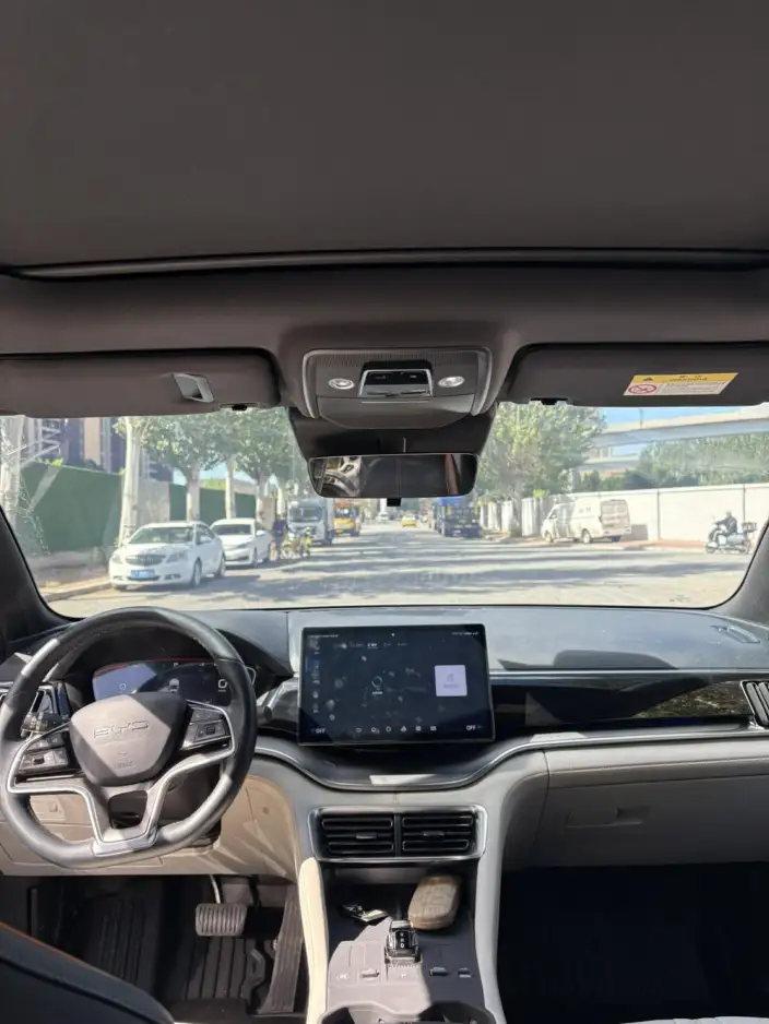 BYD Song PLUS DM 2023 Model DM-i Champion Edition 110KM Flagship PLUS – фото 9