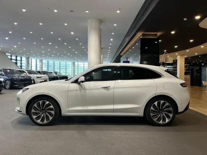 Aito M5 2022 Model Extended Range 4WD Flagship Edition – фото 4
