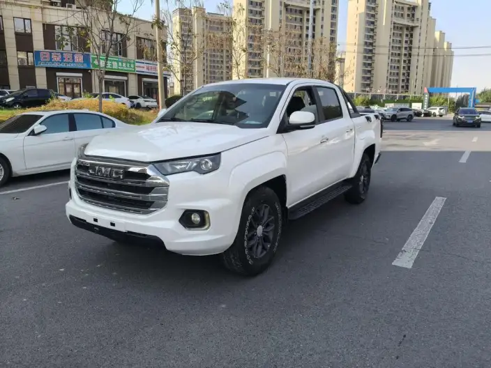 Yutong Domain Tiger 7 2022 Model 2.0T Manual Diesel 4WD Exclusive Model Standard axis