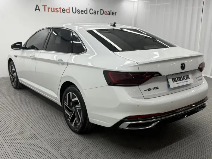 Volkswagen Sagitar 2023 Model 280TSI DSG Beyond Edition Plus – фото 4