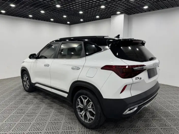 Kia Seltos 2021 Model 1.5L CVT Trend Edition – фото 4