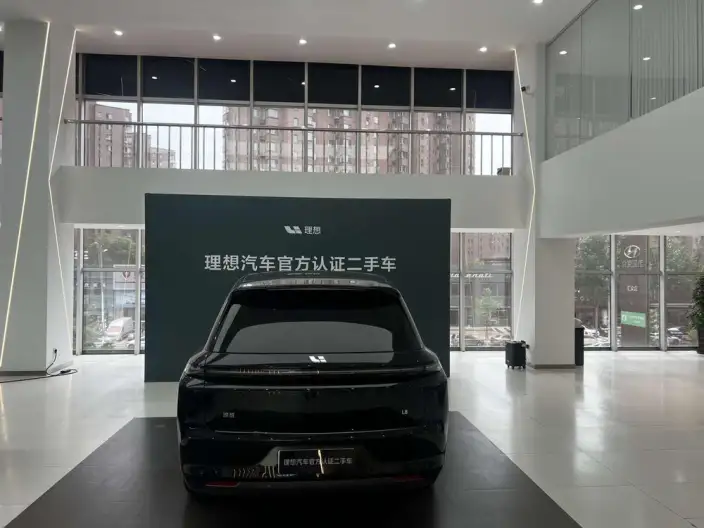 Li Auto L8 2024 Model Pro Edition – фото 3