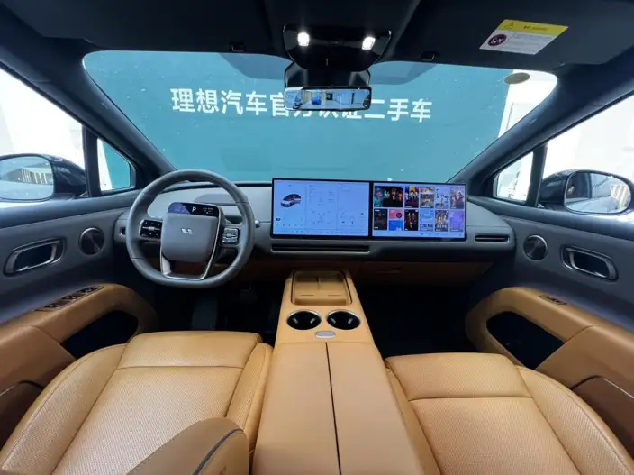 Li Auto i8 2025 Model Standard Edition – фото 8