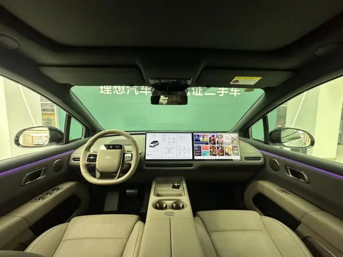 Li Auto i6 2025 Model 4WD Standard Edition – фото 8