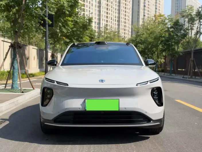 NIO EC6 2024 Model 75kWh – фото 2