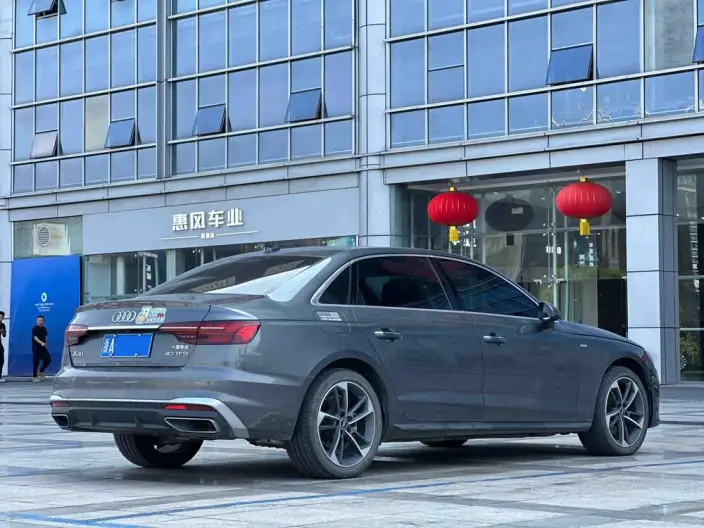 Audi A4 L 2023 Model 40 TFSI Fashion Dynamic Model – фото 5