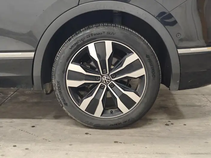 Volkswagen Tiguan L 2024 Model 330TSI 2WD R-Line Enjoy the version more – фото 9