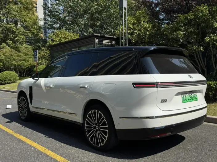 NIO ES8 2026 Model VI seat Executive Signature Edition – фото 5