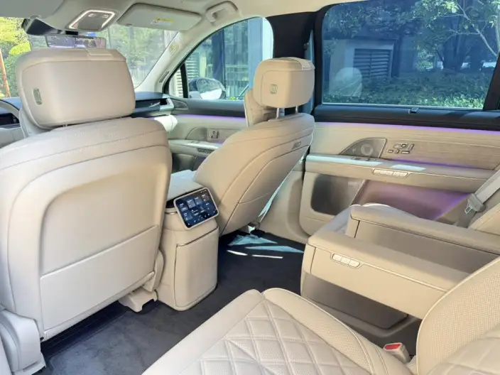 NIO ES8 2026 Model VI seat Executive Signature Edition – фото 9