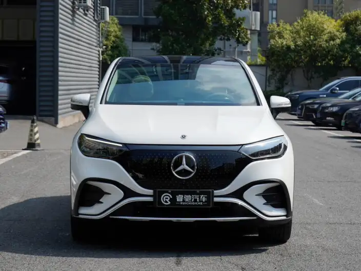 Mercedes-Benz EQE SUV 2023 Model EQE SUV 350 4MATIC Deluxe Edition – фото 2