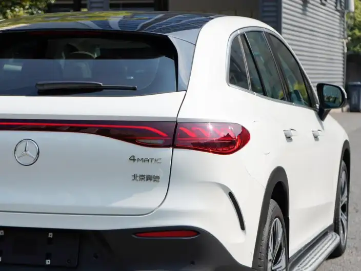 Mercedes-Benz EQE SUV 2023 Model EQE SUV 350 4MATIC Deluxe Edition – фото 7