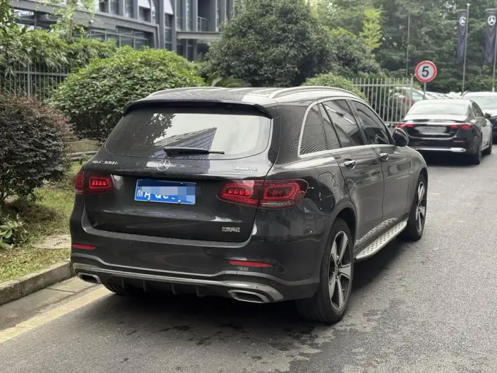 Mercedes-Benz GLC 2022 Model Facelift II GLC 300 L 4MATIC Luxury Model – фото 4