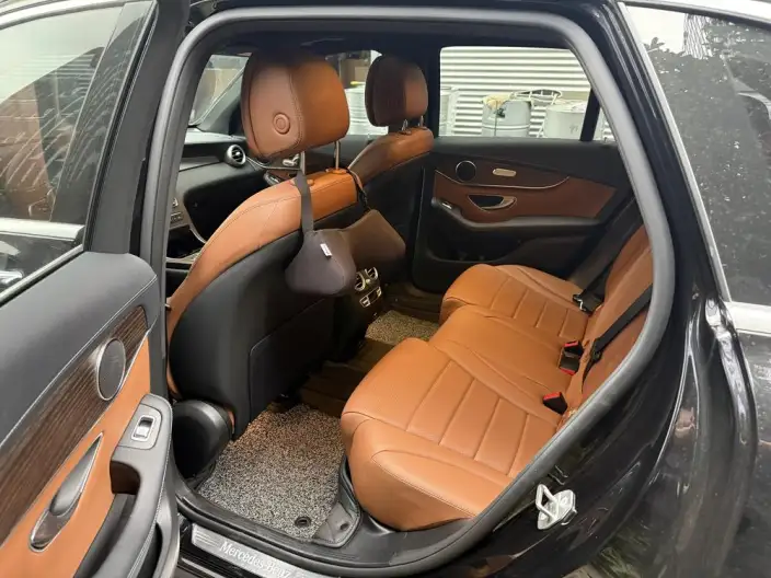 Mercedes-Benz GLC 2022 Model Facelift II GLC 300 L 4MATIC Luxury Model – фото 8