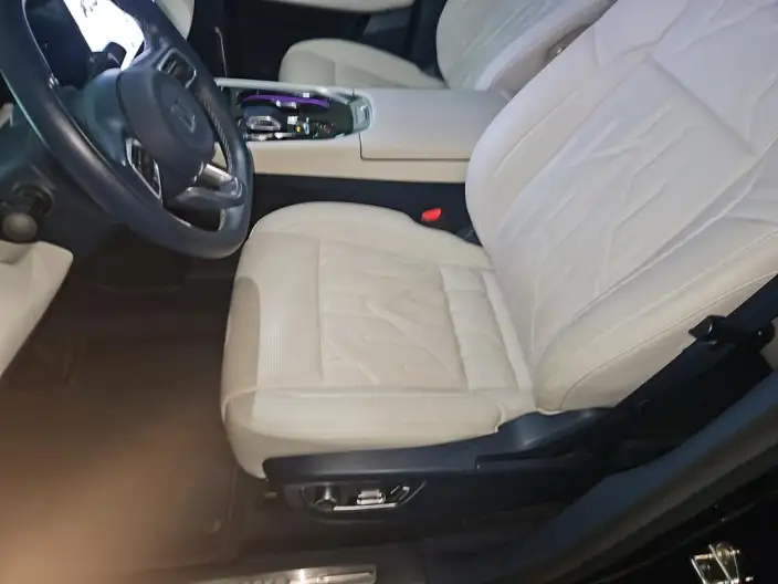 ZEEKR 009 2024 Model VI seat Executive Edition 4WD 108kWh – фото 10