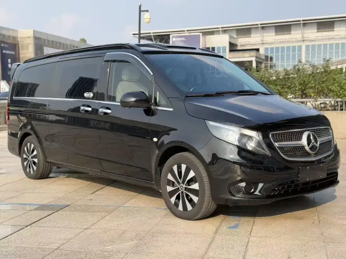 Viano 2021 Model 2.0T Business Edition 7 seat – фото 3