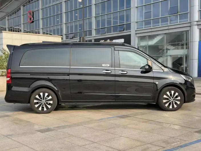 Viano 2021 Model 2.0T Business Edition 7 seat – фото 7