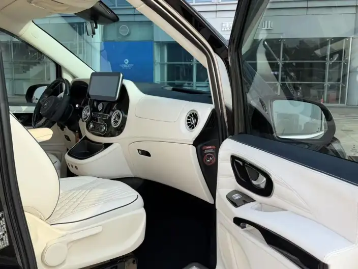 Viano 2021 Model 2.0T Business Edition 7 seat – фото 10