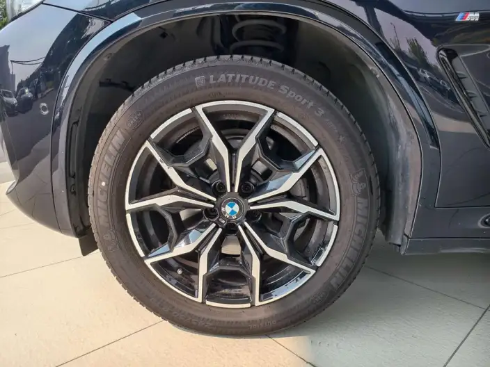 BMW X4 2022 Model xDrive 25i M Sports Set – фото 9